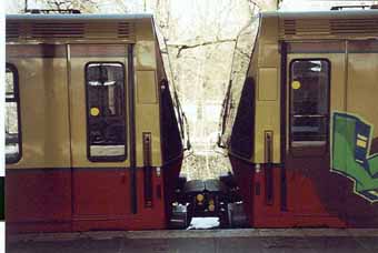 Bild 39 Seitenansicht 2 Fronten BR 480