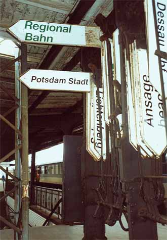 Bild 24 Handbedienter Zielanzeiger mit ausgeschwengtem Pfeil